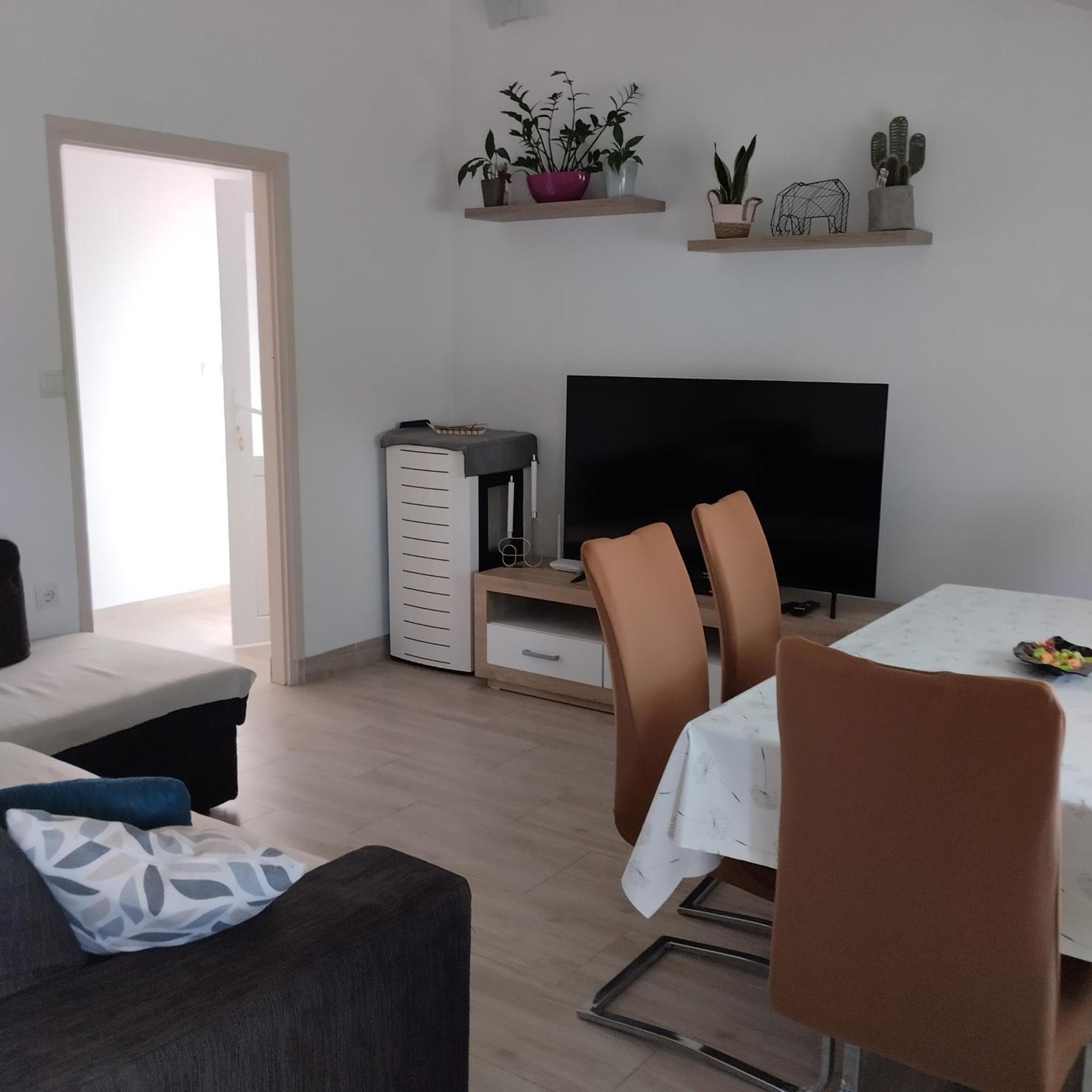 Apartmani Gero 로파르 외부 사진