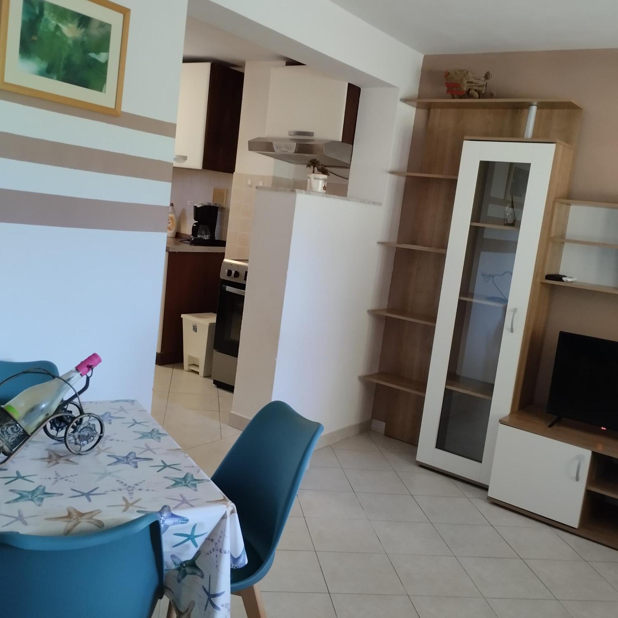 Apartmani Gero 로파르 외부 사진