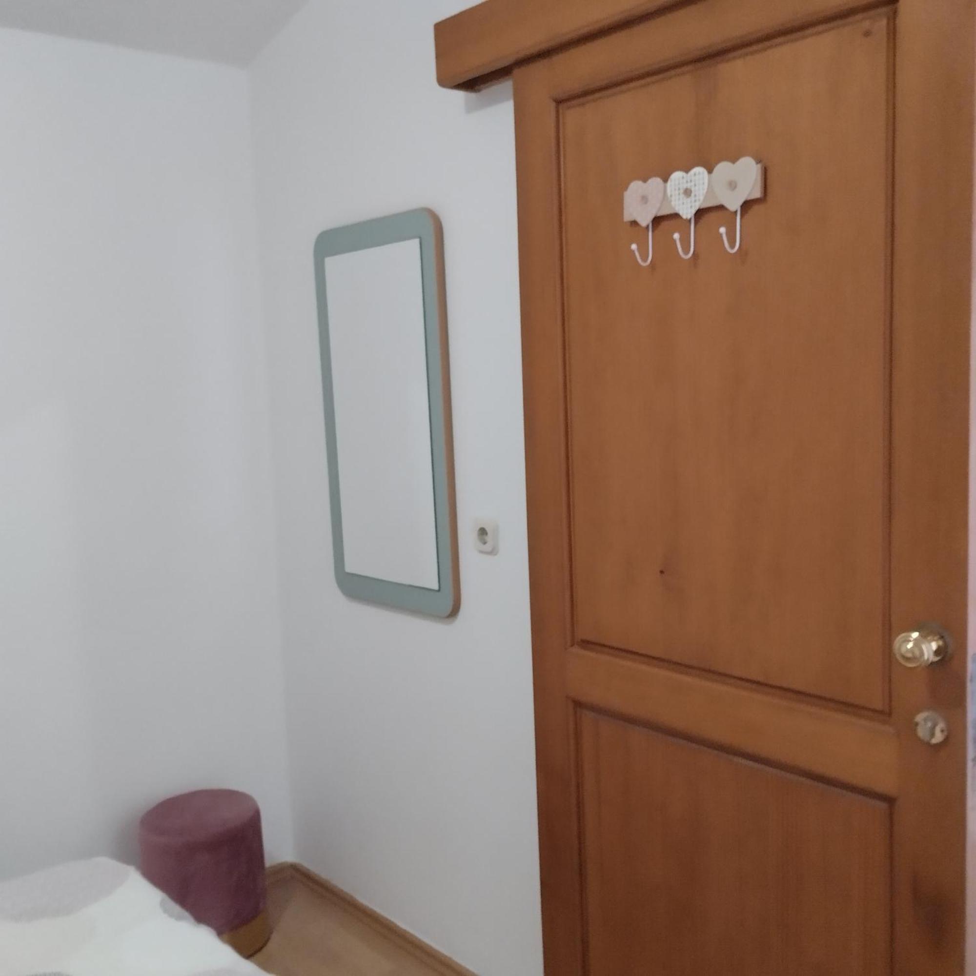 Apartmani Gero 로파르 외부 사진